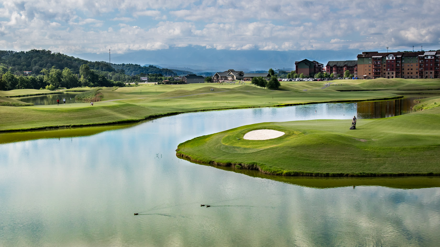 Eagle's Nest Golf Course aerial view